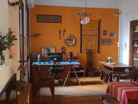 Departamento 4 AMBIENTES con Járdin de uso Común