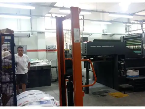 EXCELENTE GALPÓN EN VENTA EN AVELLANEDA