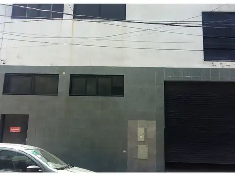 EXCELENTE GALPÓN EN VENTA EN AVELLANEDA