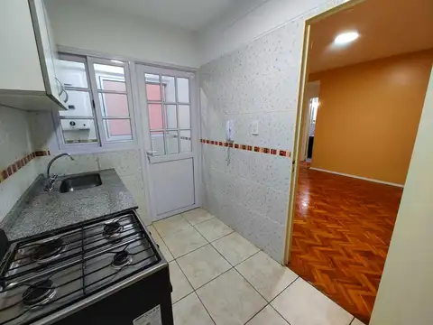 Departamento en Alquiler en Cid Campeador, $ 550.000