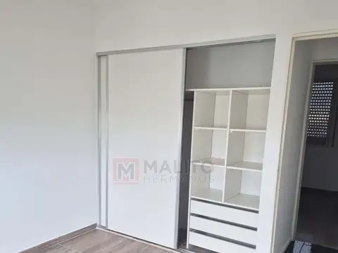 Departamento 3 ambientes con 1 baño