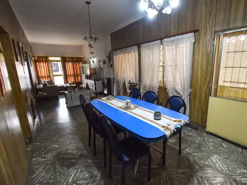 Boulevard Avellaneda 2500