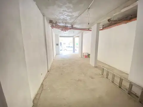 Local en Venta en Recoleta, USD 198.000