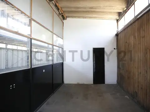 146 entre 526 y 527 , Piso 0