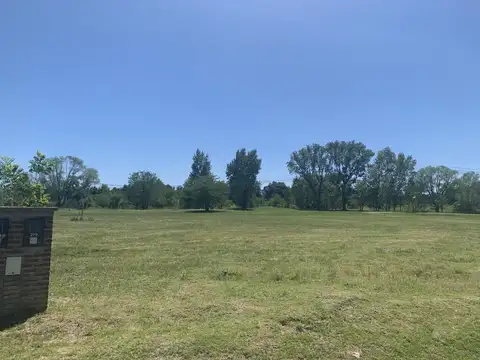 Terreno en Venta 20  mts Frente