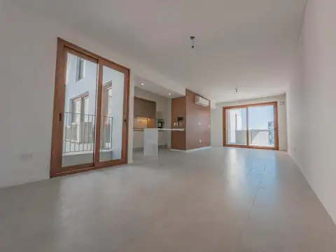 VENTA SEMIPISO 4 AMBIENTES A ESTRENAR CON BALCONES Y PATIO