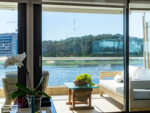 Departamento 2 ambientes con 2 baños