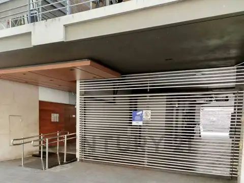 soldado de la independencia 1200, Piso 0