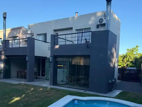 Casa en Venta de 4 dormitorios