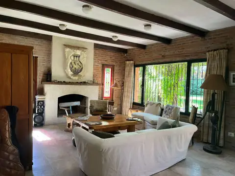 Casa en Alquiler Temporal en Bella Vista, USD 2.000