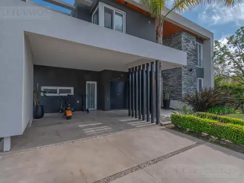 Casa en Venta al Noreste