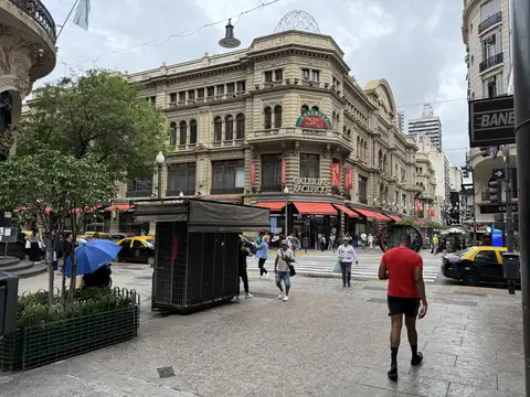 Local en Venta 35 años