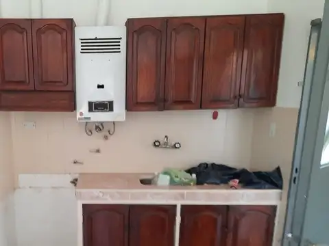 CASA 3 DORMITORIOS CON COCHERA, MARQUES SOBREMONTE