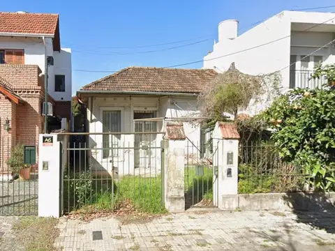 Lote 268m2, muy buena ubic de vias a libertador!