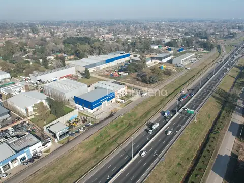 Galpon en Venta en Francisco Alvarez, USD 1.100.000