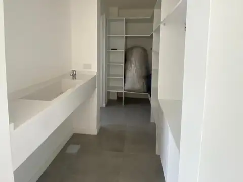 Departamento en Venta con 2 cocheras