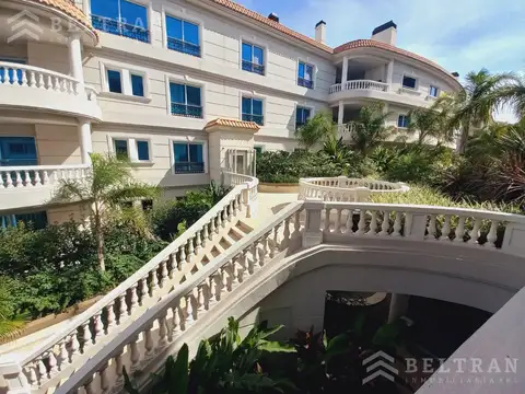 Departamento en Alquiler en Alberdi, $ 650.000