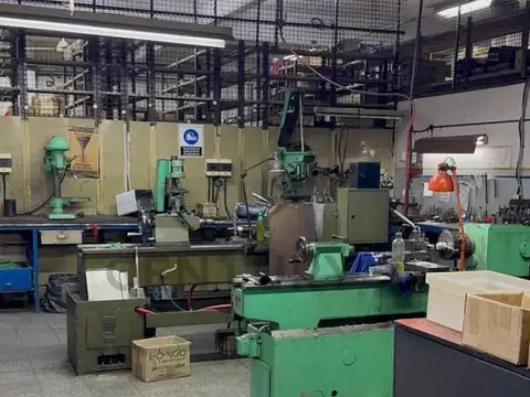 Galpon en Venta en Villa Ballester, USD 830.000