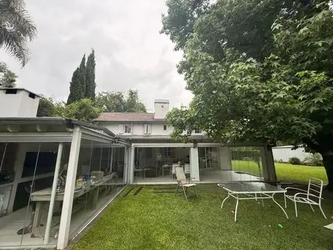 Casa en Alquiler Temporal de 4 dormitorios