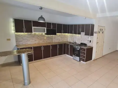 Depto Tipo Casa en Venta de 2 ambientes