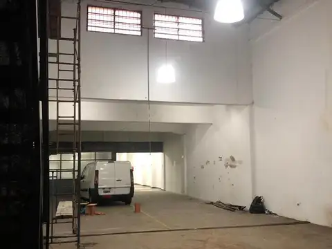 Local en Venta 30 años