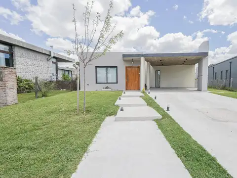 Casa en venta Pilar del este