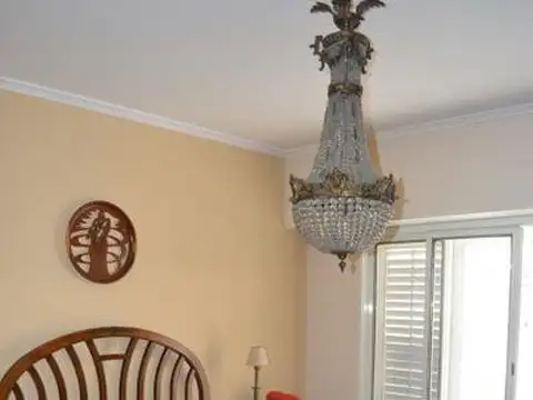 Av. Eva Peron al 1300