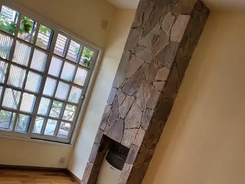 Depto Tipo Casa en Venta con 2 cocheras