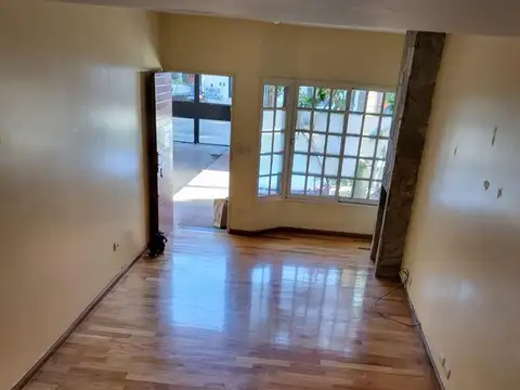 Depto Tipo Casa en Venta en Villa Urquiza, USD 390.000