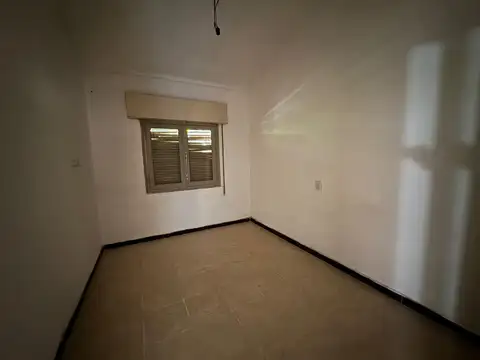 VENTA CASA 3 DORM BARRIO SUR