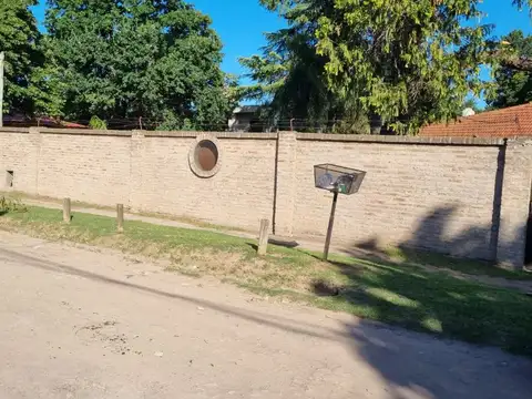 Quinta en Venta en Paso del Rey, USD 220.000