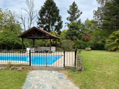 BARRIO EL CAZADOR 100