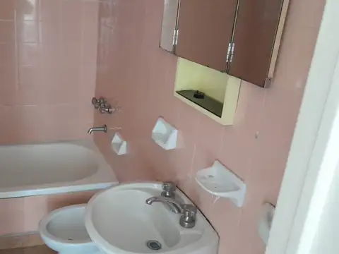 LINDO Y AMPLIO 3 AMBIENTES AL FRENTE CON BALCON APTO CREDITOP