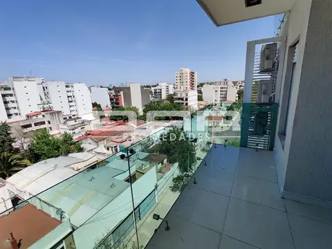 Tonelero 6000, Piso 5