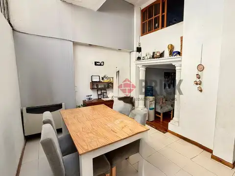 Depto Tipo Casa en Venta de 4 ambientes