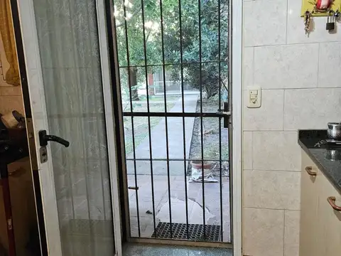 Oport. 4 lotes + Casa c/pileta. GRAL RODRIGUEZ