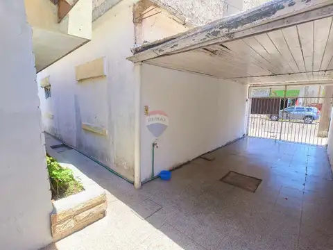 Depto Tipo Casa en Venta en Berazategui, USD 70.000