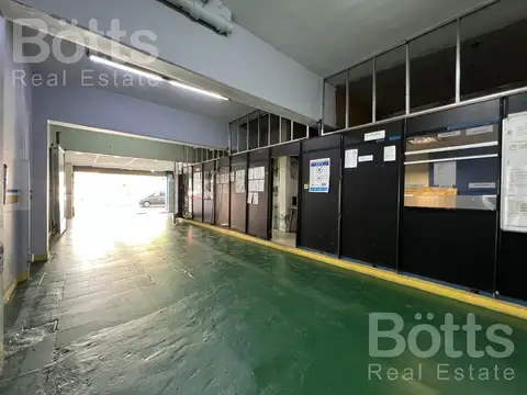 Local en Venta 30 años