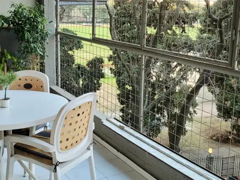 Tres Ambientes Con Balcón En Las Cañitas