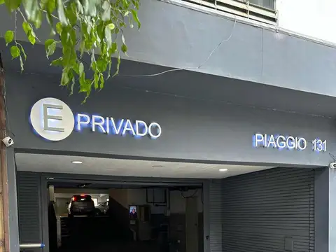 Piaggio e/ Avenida Belgrano y San Martin