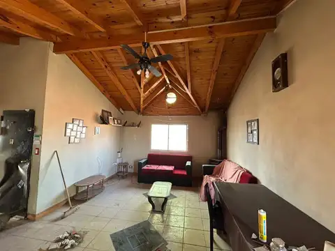 Casa en Venta en Plottier, USD 60.000