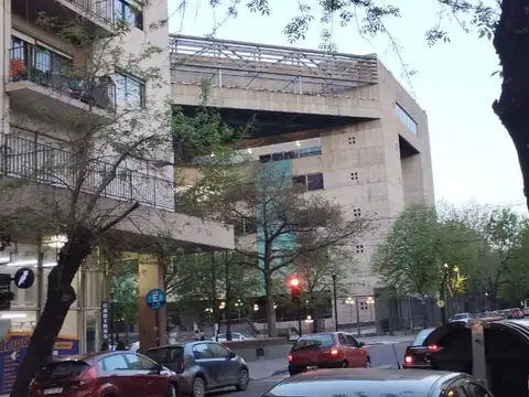 CALLE 10 ESQ 51 , Piso 2