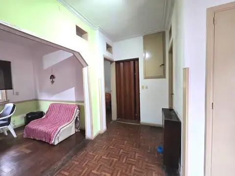 Depto Tipo Casa en Venta con 2 cocheras