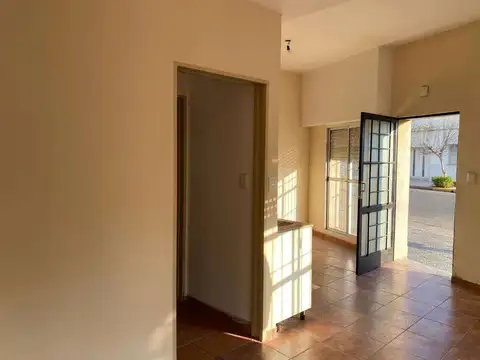 Avenida Coronel Cárdenas 2400