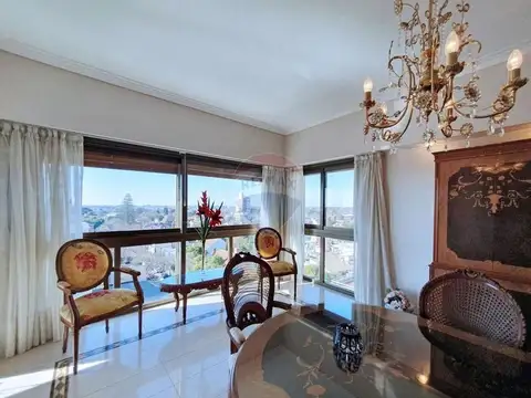 Departamento 4 ambientes con 3 baños