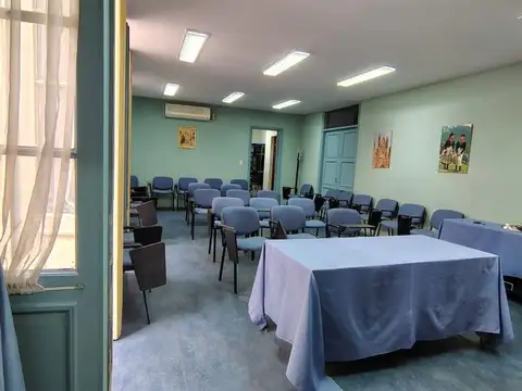 Oficina en Alquiler 100 años