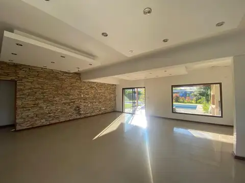 Casa en Alquiler en Cardales Village, USD 1.300