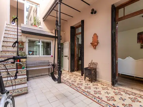 Casa Lote Propio 4 ambientes Saavedra Refaccionada