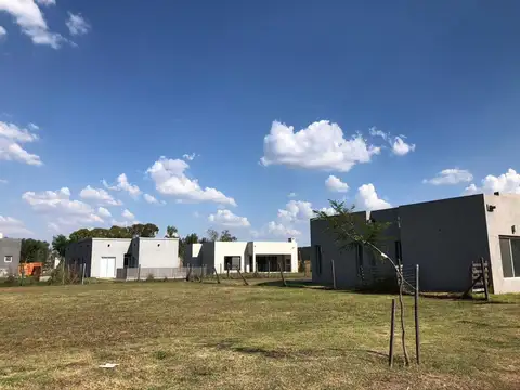 Terreno en Venta en Pilar del Este - San Ramon, USD 45.000