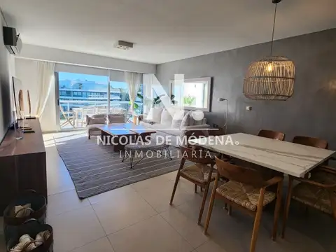 Apartamento pent house en Brava 28, penhtouse, 2 dormitorios. Playa brava